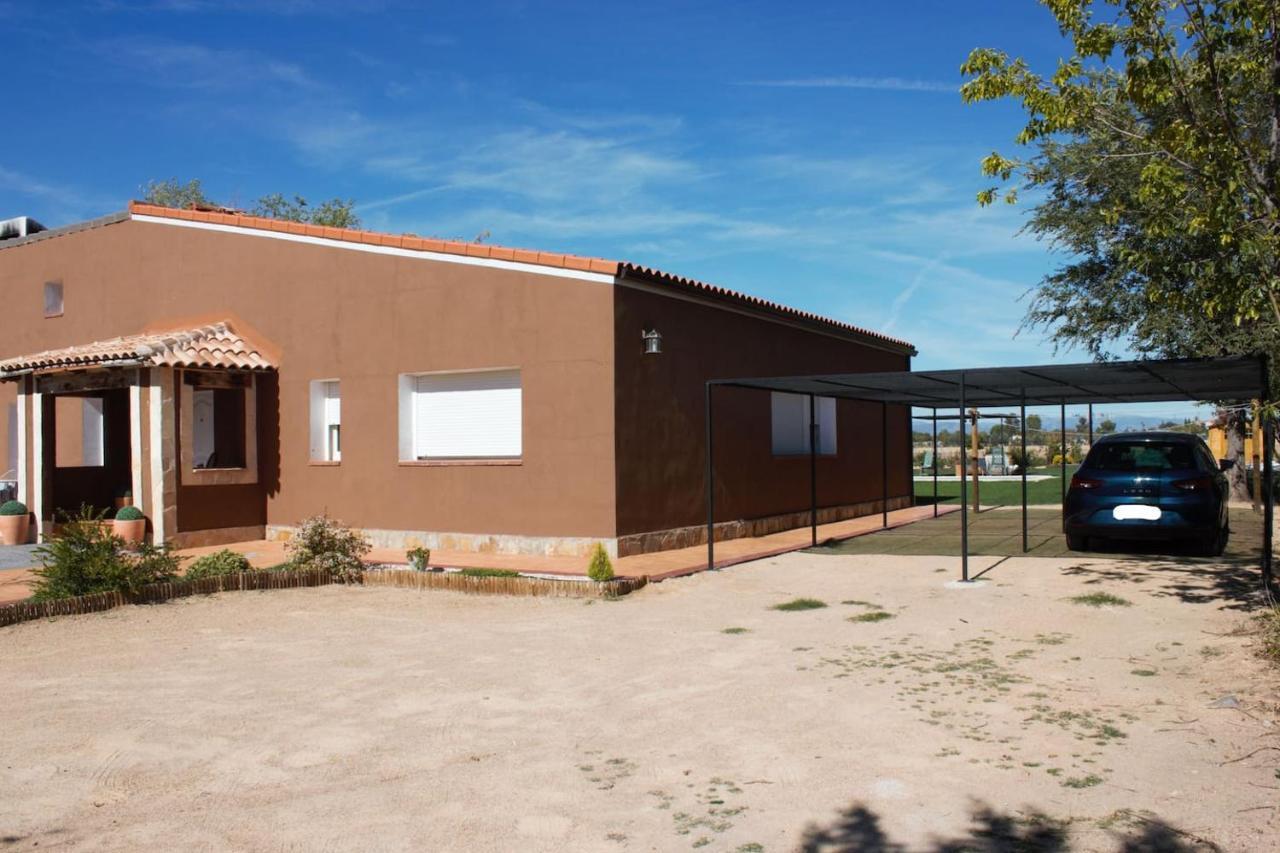 Finca Paredes Valdetorres de Jarama Luaran gambar